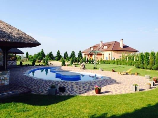 Maetok Country Club Hotel Petrove Bagian luar foto